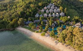 Thavorn Beach Village 5*